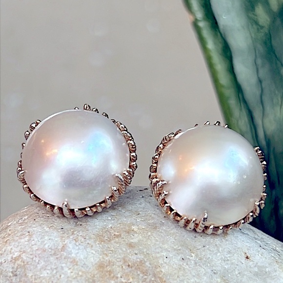 14 karat gold, and 17 mm pearl earrings - Picture 5 of 7